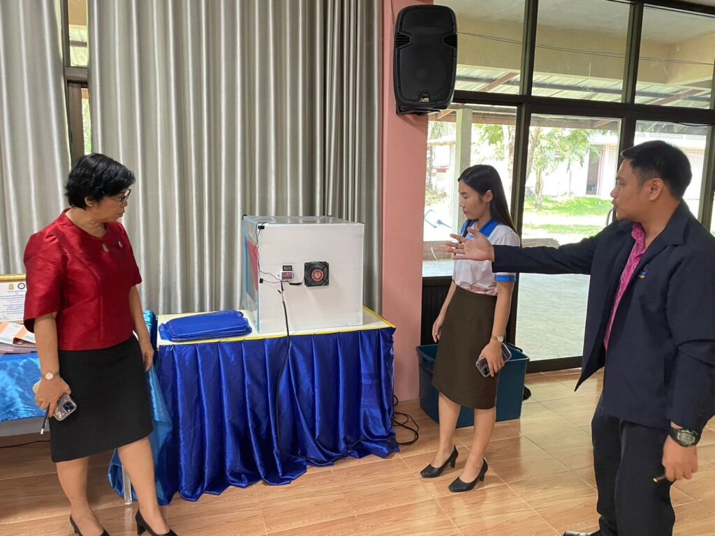 LINE_ALBUM_ประเมินครูผู้ช่วย_240714_19